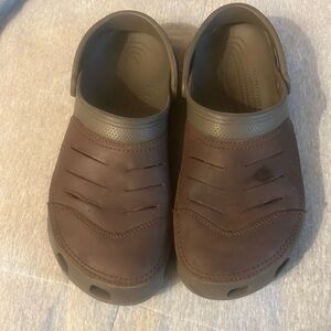 CROCS Men's Brown Slip-On Clogs with Olive Trim